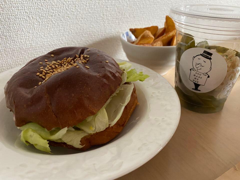 東京で研究が重ねられたこだわりハンバーガー 深井 The Burgerstand Nutmegさんのバーガーはお子様にも安心 さかイーネ